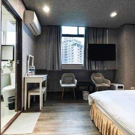 Sofu Hotel Тайпей Екстериор снимка