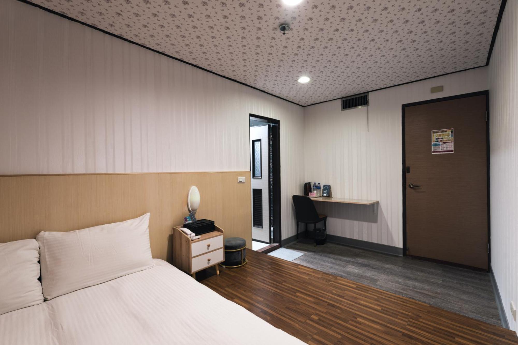 Sofu Hotel Тайпей Екстериор снимка