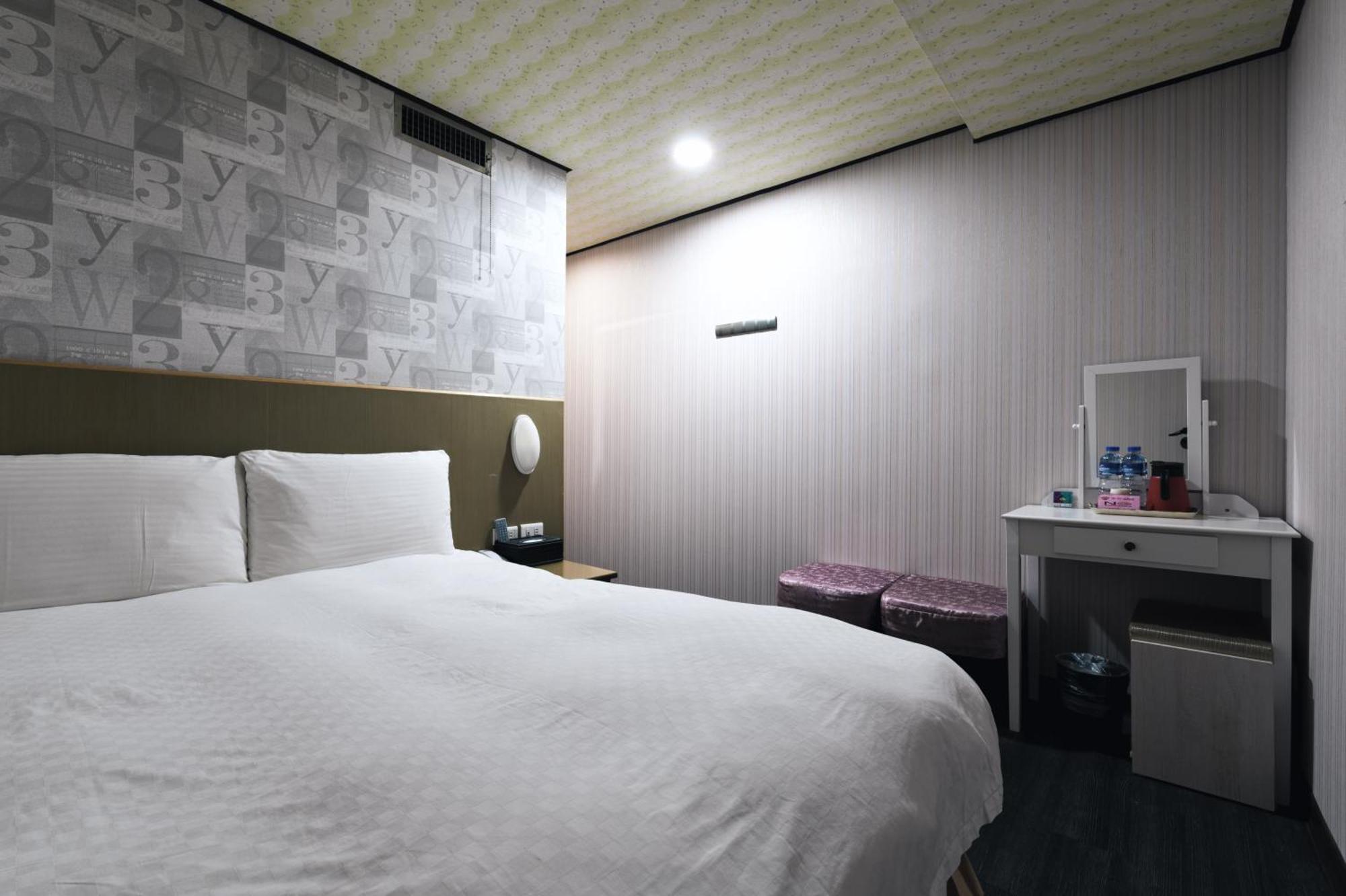Sofu Hotel Тайпей Екстериор снимка